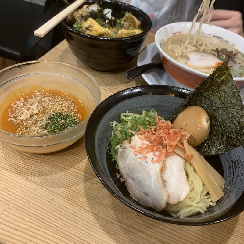 (虎と龍 豊中夕日丘店)