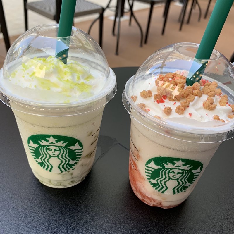 ベイクドアップルピンクフラペチーノ(スターバックス)