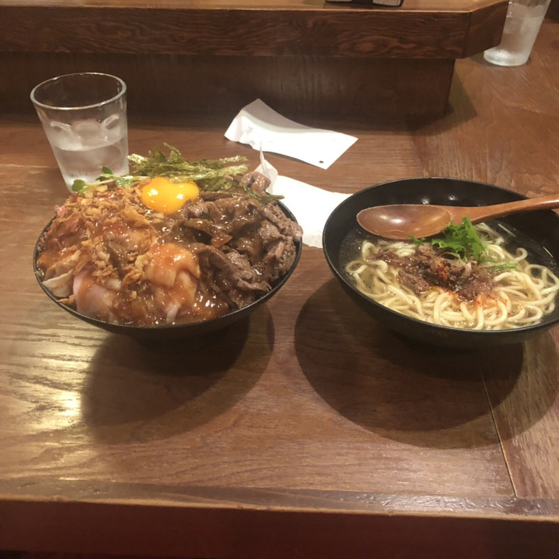 牛かす煮そば(炭火ステーキ ひだまり庵 本店)
