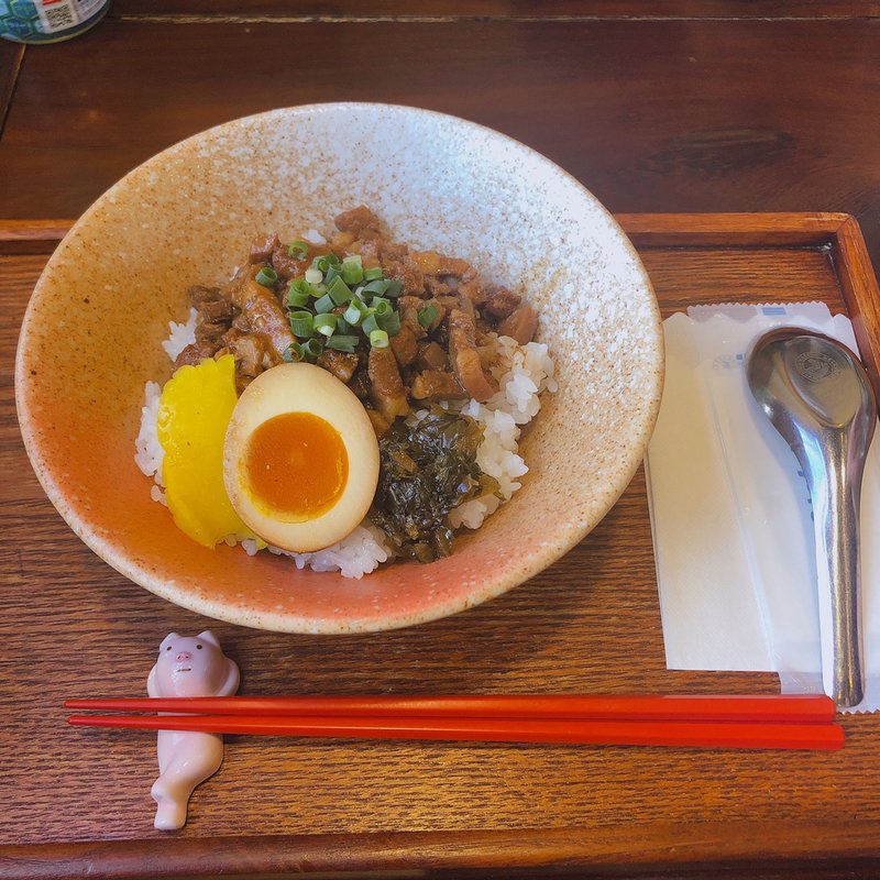 魯肉飯(有夏茶房)