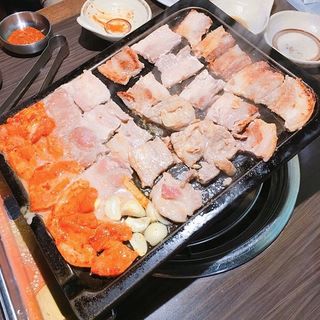 サムギョプサル食べ放題(プングム フレッシュ店)