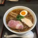 丸鶏醤油らぁ麺(らぁ麺 幸跳)