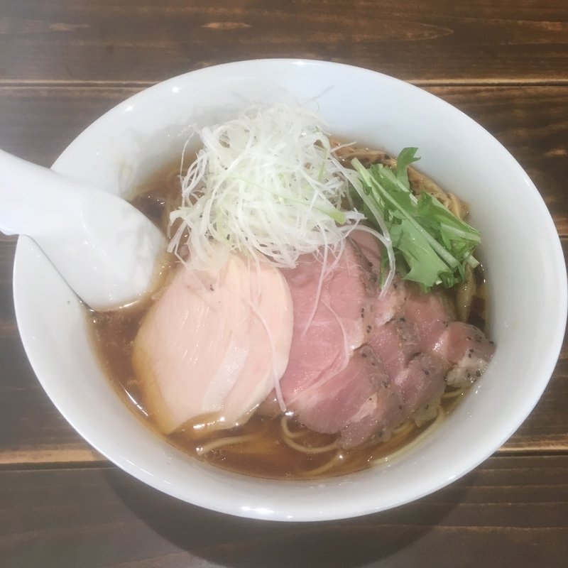 鶏だし醤油チャーシューらーめん(麺処清水 )