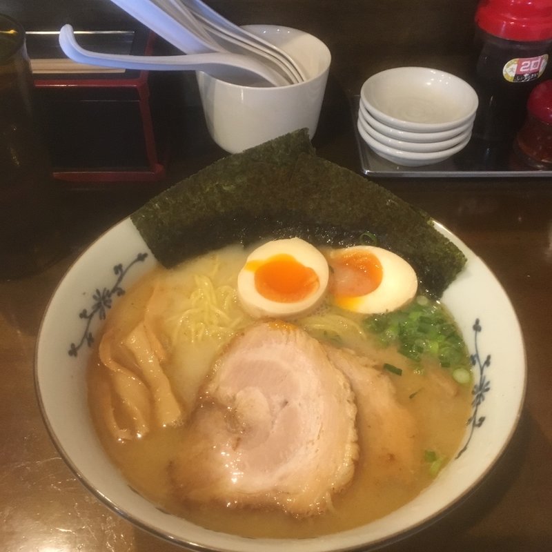 鶏白湯らーめん(麺屋なかの )