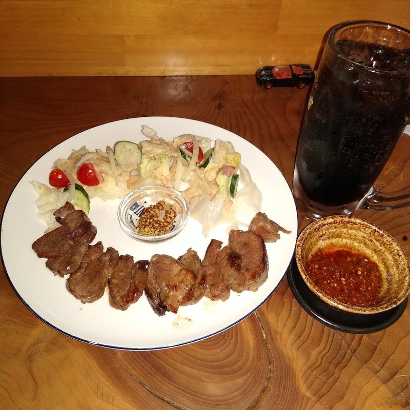 ラムステーキ(VIBES　REPUBLIC)