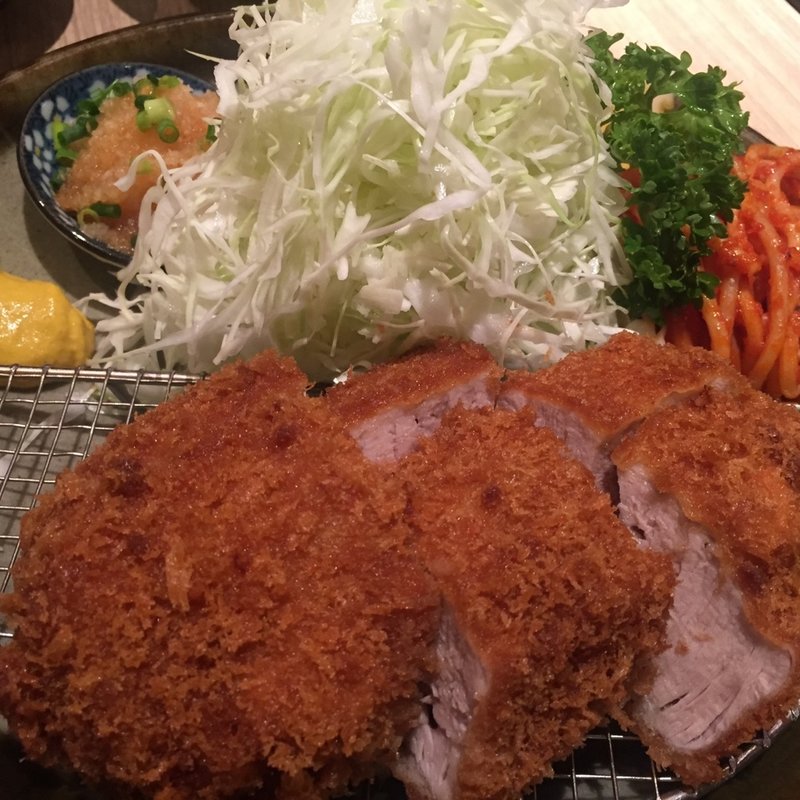 特選ヒレかつ定食(とん久)