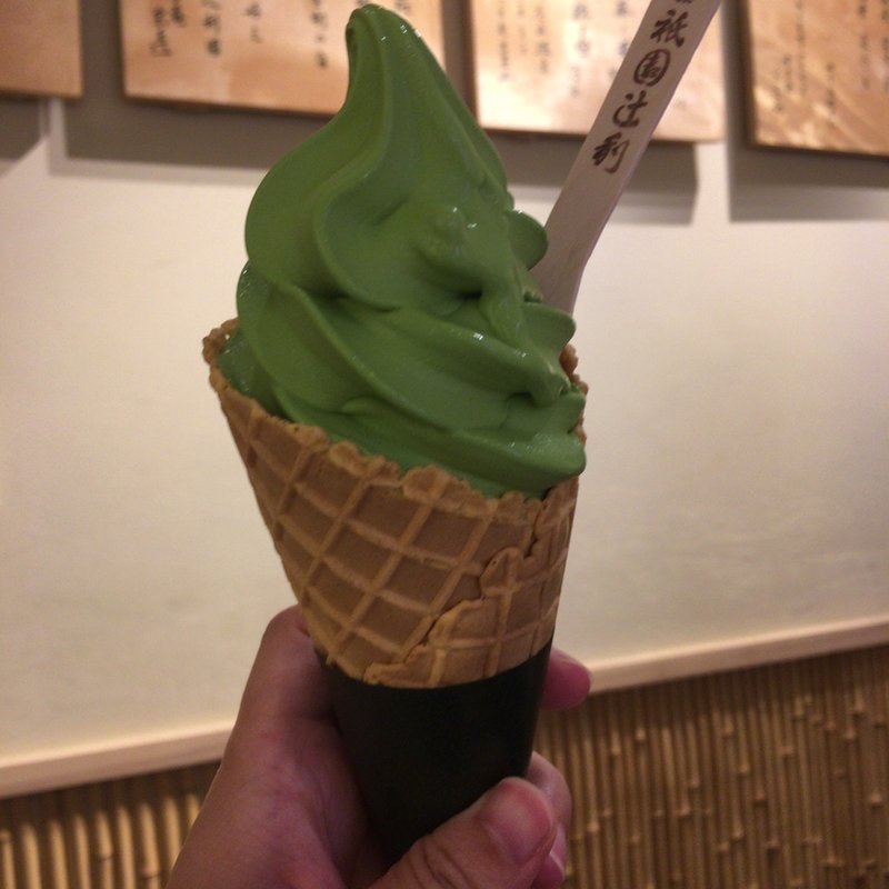 抹茶ソフトクリーム(祇園辻利 京都駅八条口店 （ぎおんつじり）)