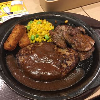ハンバーグ&カットステーキ(ガスト 仲御徒町店)