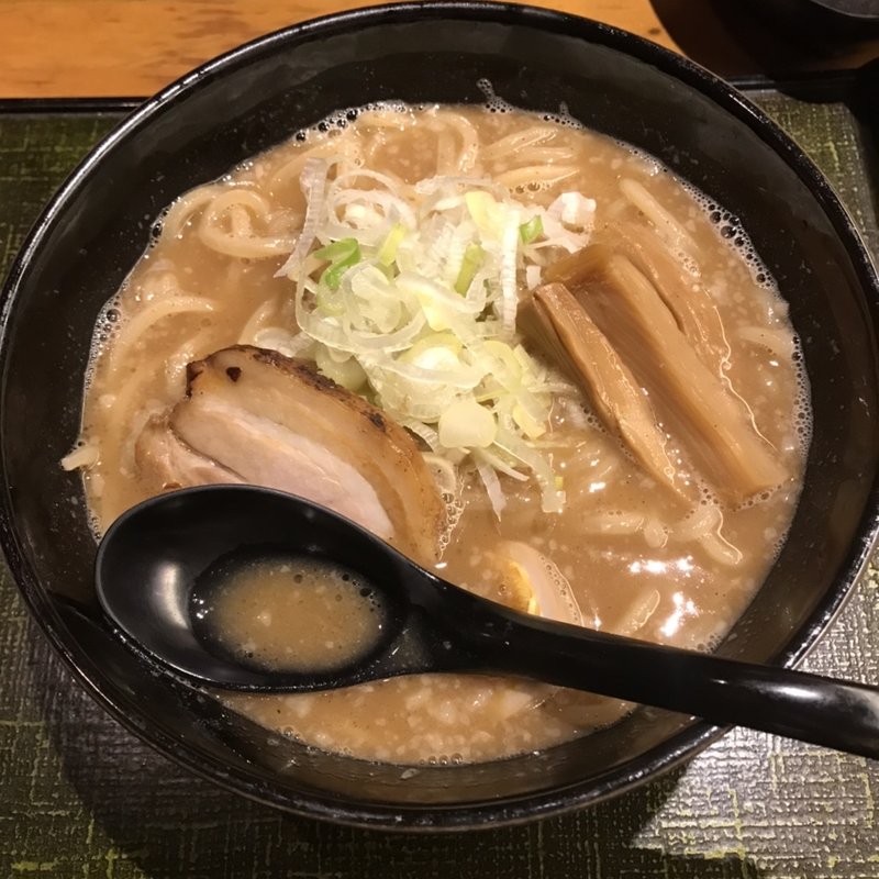 魚介豚骨ラーメン(麺匠 竹虎 本店)