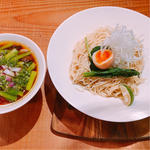 すだちとポルチーニ茸の醤油つけ麺(ヌードルヤ ME-CHA-KU-CHA)