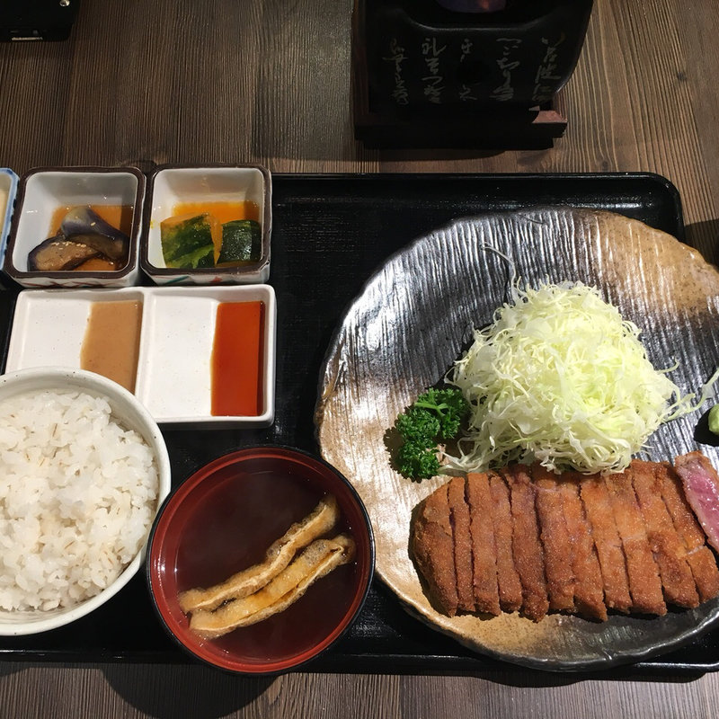 牛カツ麦飯定食(牛かつもと村 ルクア店)