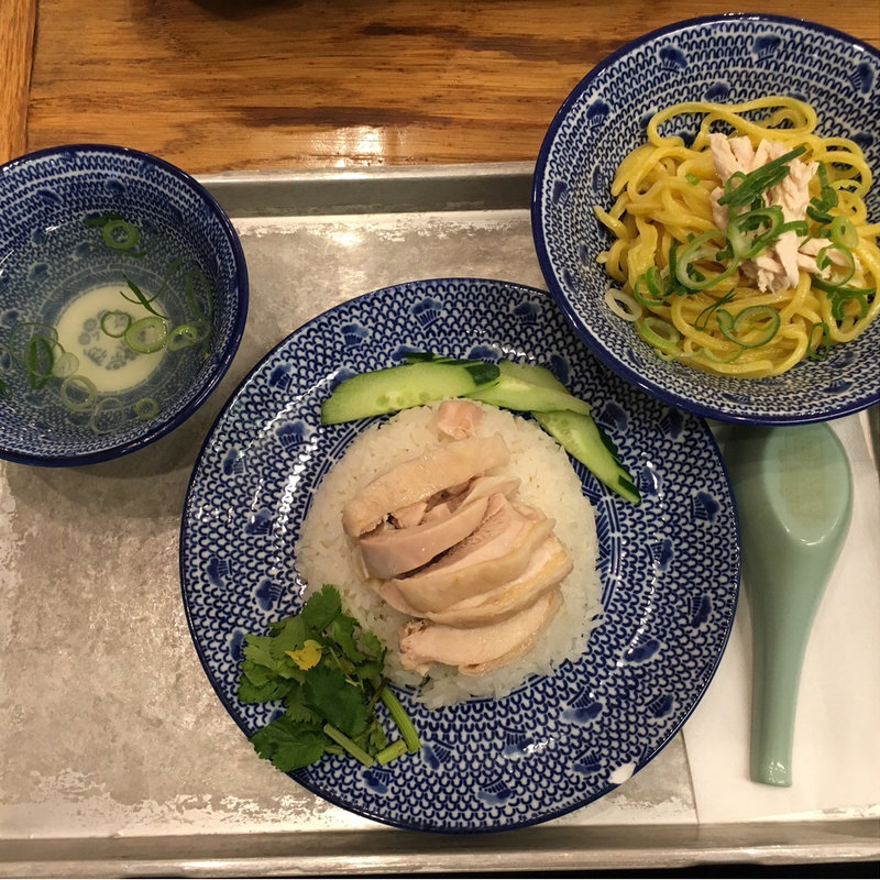 カオマンガイ&バーミーガイ(マンゴツリーキッチン グランフロント大阪)