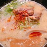 塩鶏白湯ラーメン(がんばれ ホウライ)