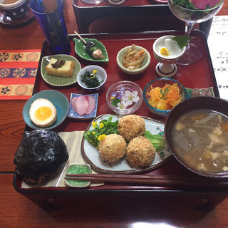 (七五三 （シチゴサン）)