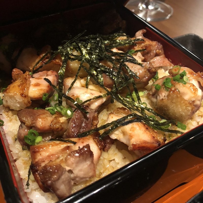 比内地鶏焼き鳥重？(鰻かのな)