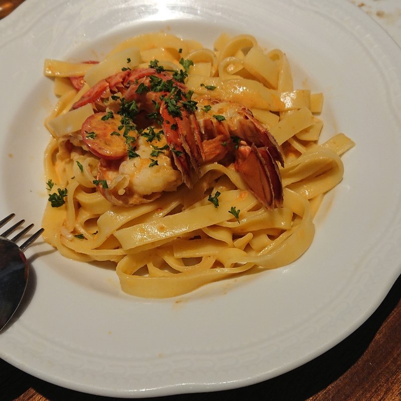 オマール海老のタリアテッレ(表参道バンブー)