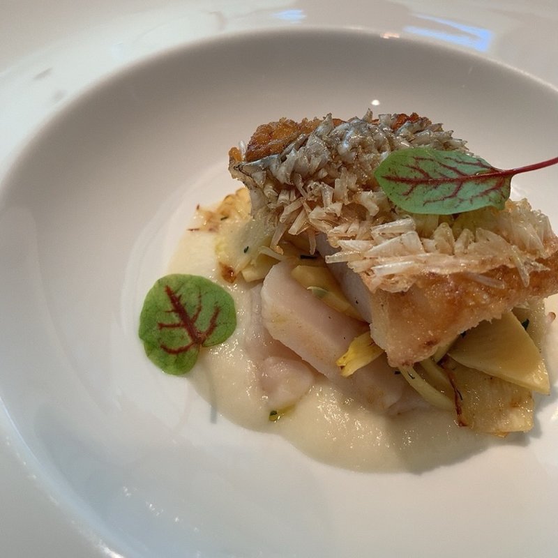 赤甘鯛の鱗焼き(カノビアーノ・アネックス)