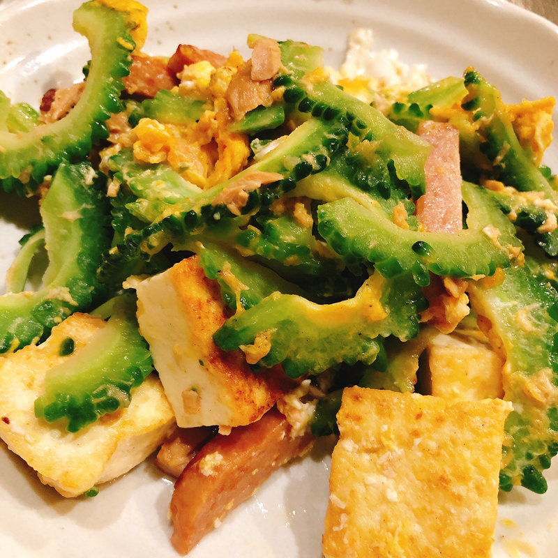 ゴーヤチャンプルー(沖縄パラダイス )