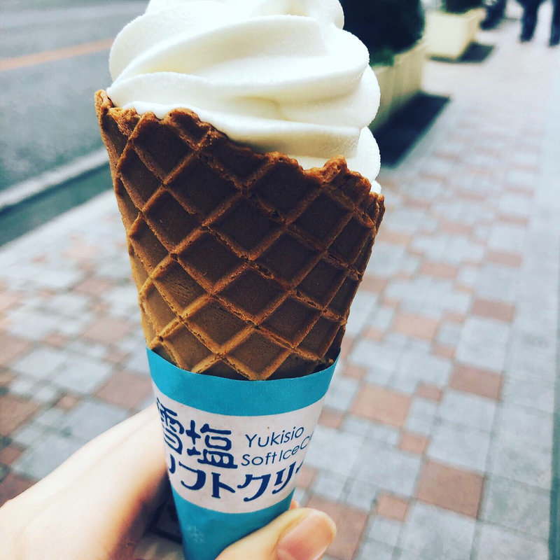 雪塩ソフトクリーム(塩屋 国際通り店)