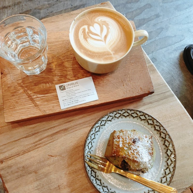 ラテ(オニバスコーヒー奥沢店)