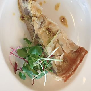 (鉄板焼  那古亭)