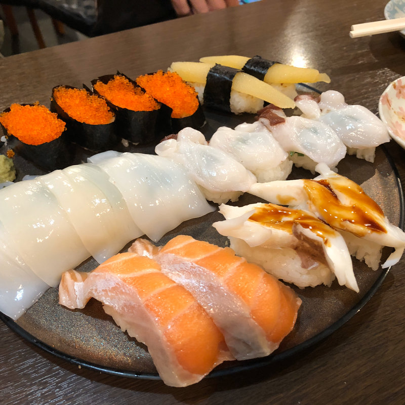 275円 にぎり 各(穴場 都島店)