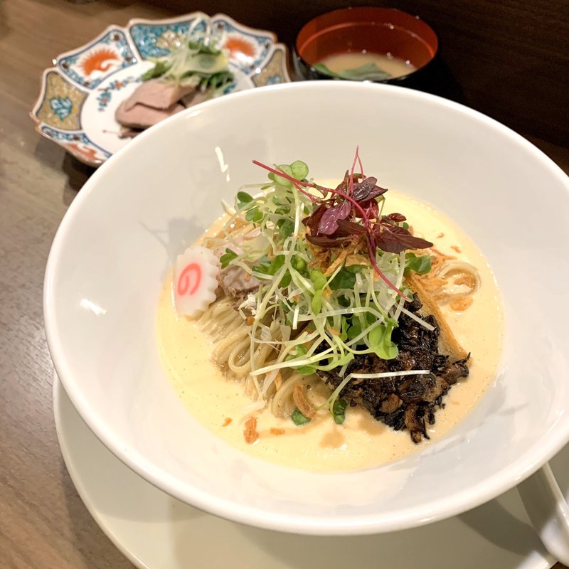 限定　鴨ボナーラ(八咫烏)