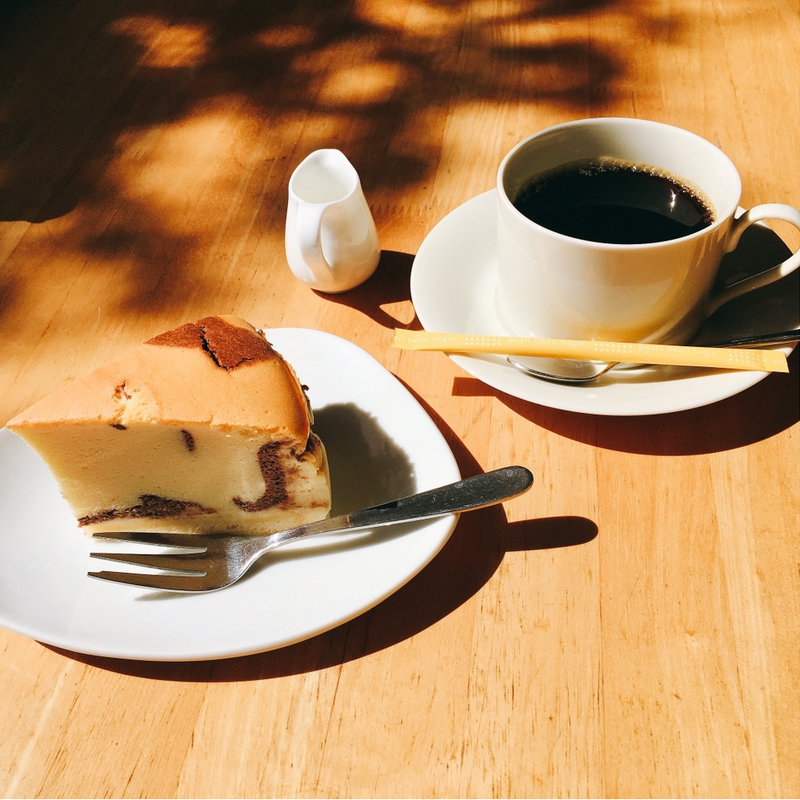 チョコマーブルスフレチーズケーキ(CAFE&BAR ELK)