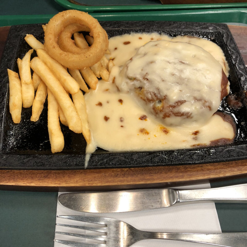 ハンバーグステーキ(ラッキーピエロ 江差入口前店 )