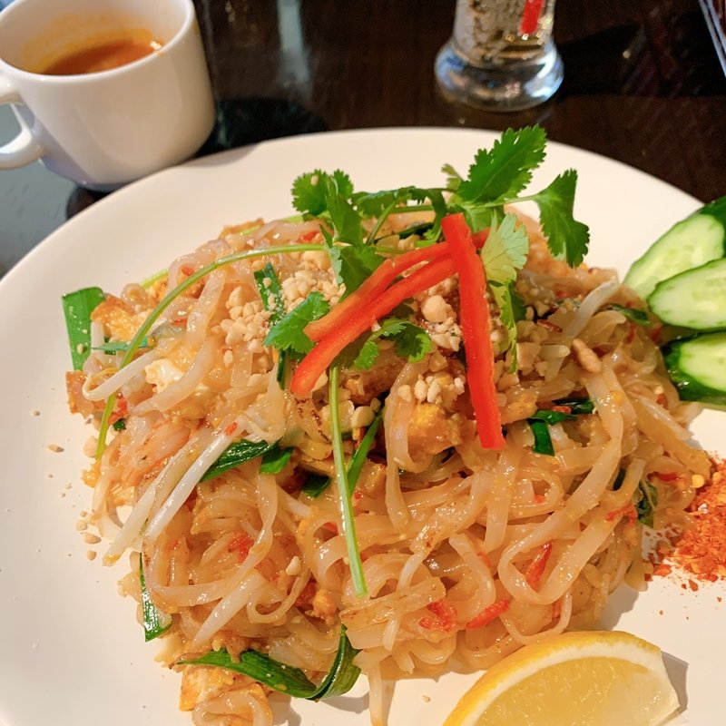 パッタイ(ティナラウンジ (Tinalounge))