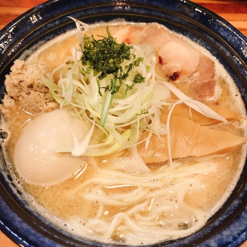 味玉ラーメン銀たら搾り(五ノ神水産 )