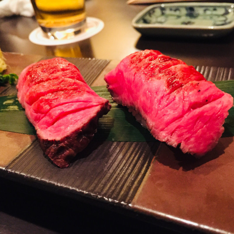 牛炙り寿司(牛鍋処 荒井屋 本店 横浜 すき焼き)