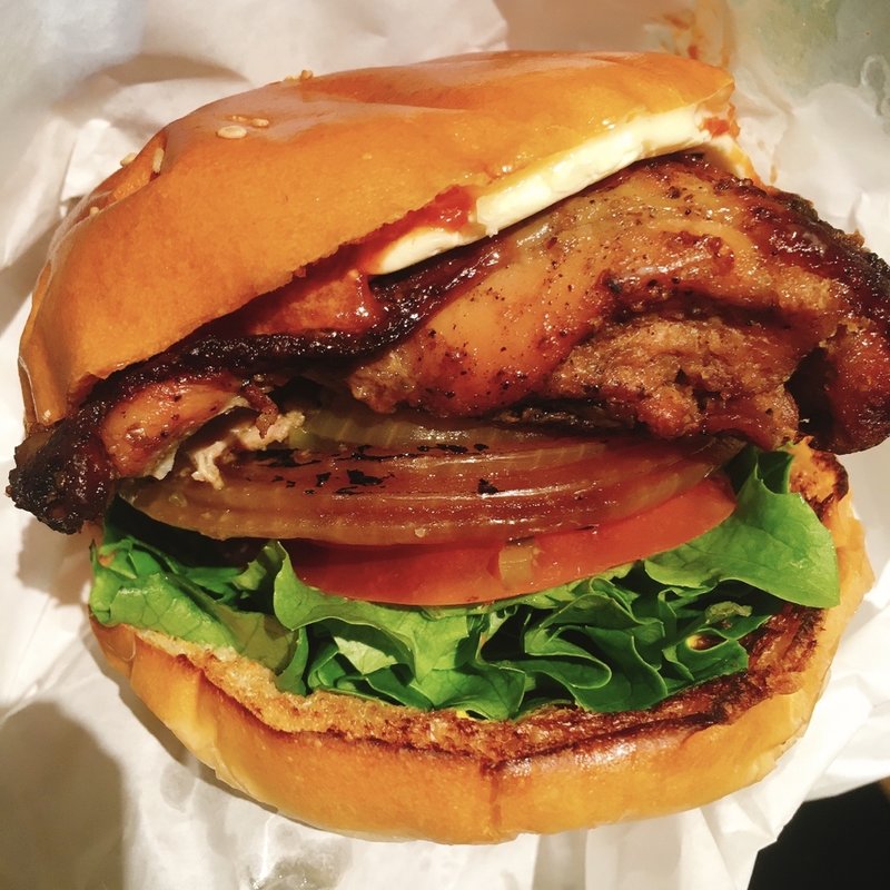 ジャークチキンクリームチーズバーガー(Burger Factory)