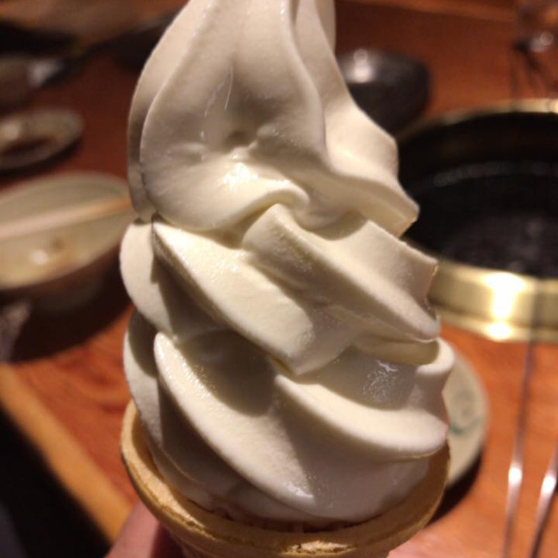 ソフトクリーム 中(みさき屋 （みさきや）)