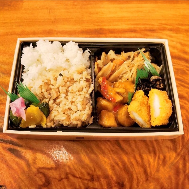 惣菜弁当(ごはんダイニング晴海)