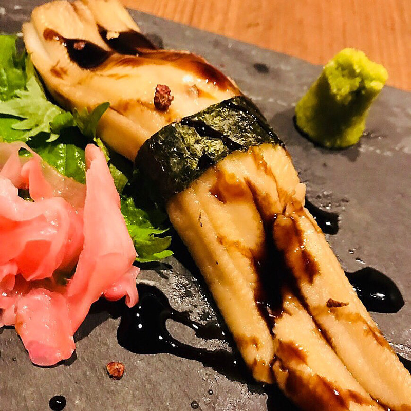 蒸し穴子の握り(ダントツヤ)