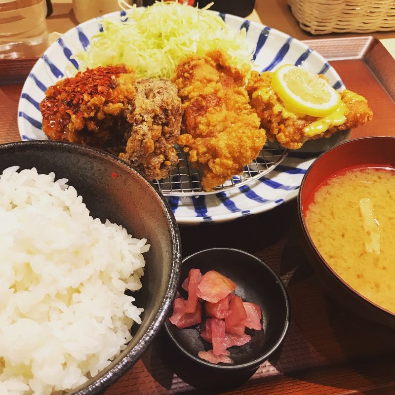 デカから定食(から揚げの天才 亀有駅北口店)