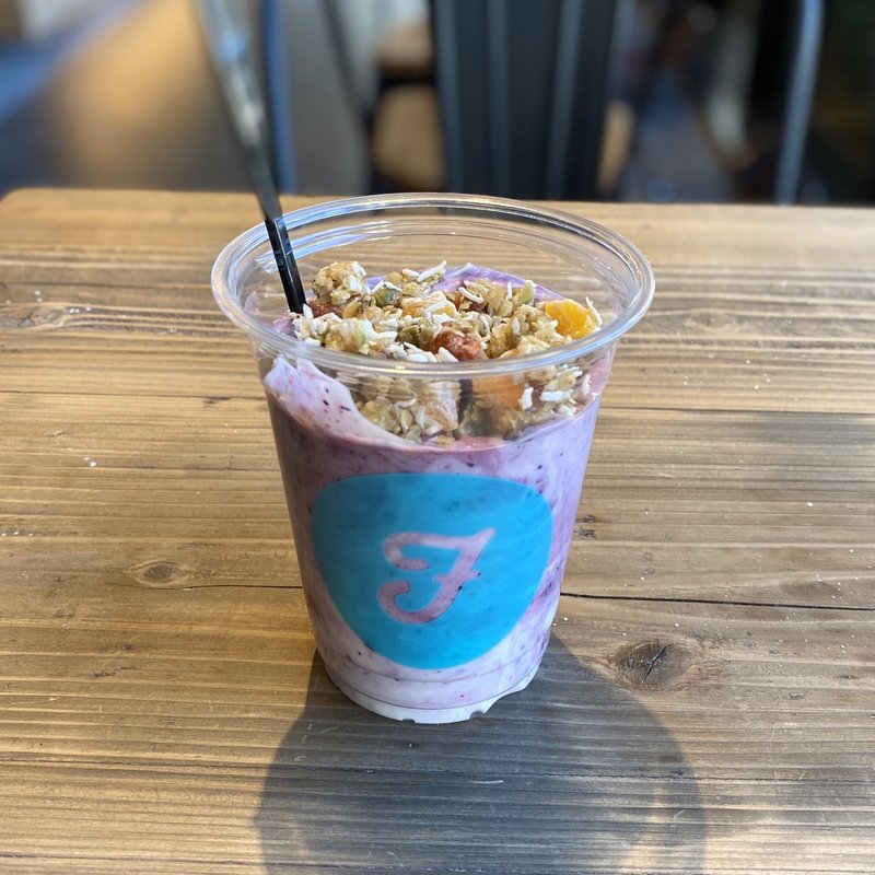 ベリーベリースムージー(FINEST CAFE)