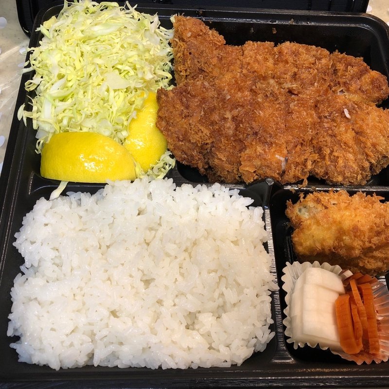特ロースかつ定食(とんかつ春)