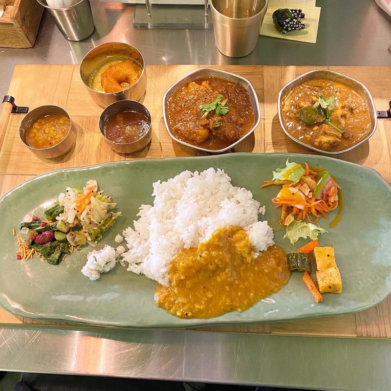 ミニチキンマサラA.oD＋ミニフィッシュカレー(ゼロワンカレー a.o.d.)