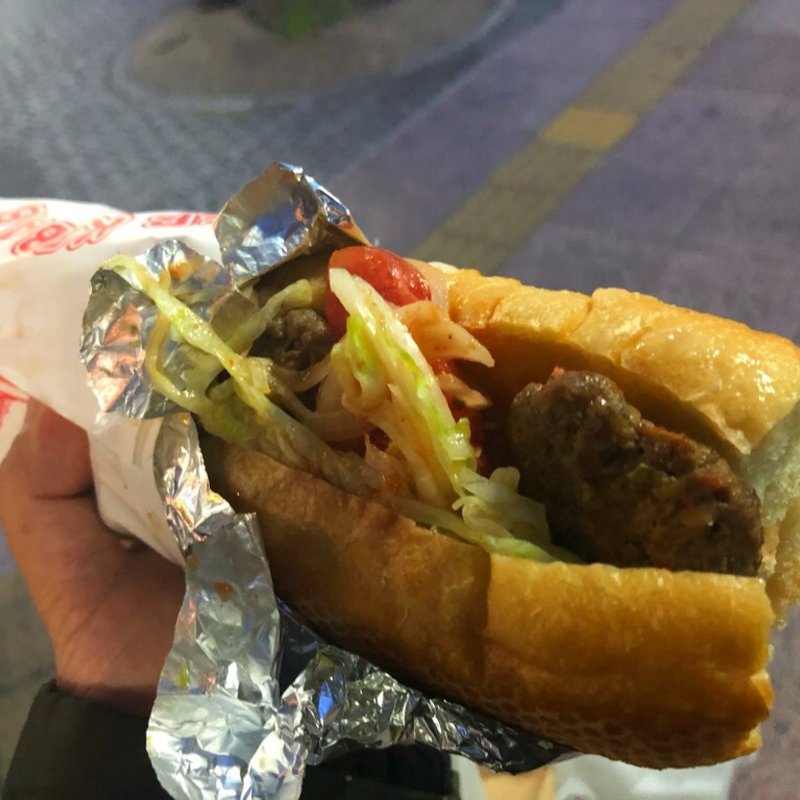 キョフテサンド(オメルズ ケバブ)