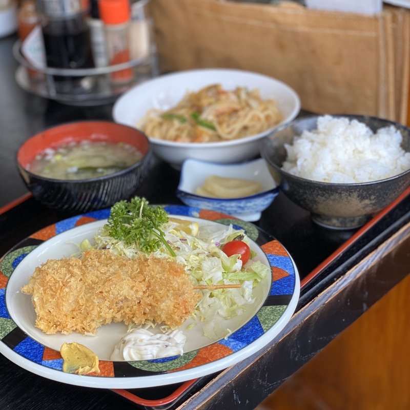 スペシャル定食(ニューフライパン )