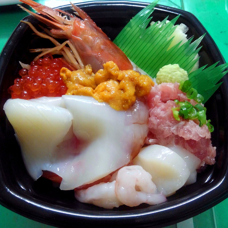 海鮮幕の内(ろく屋 どん八 イオンスーパーセンター一関店)