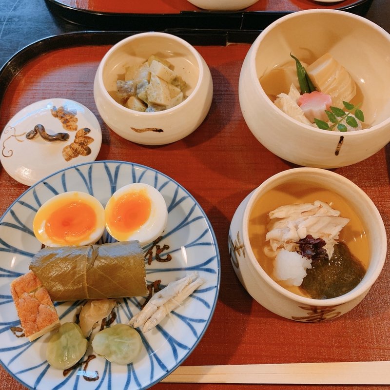 鶉粥（名物煮玉子）(瓢亭 本店 （ひょうてい）)