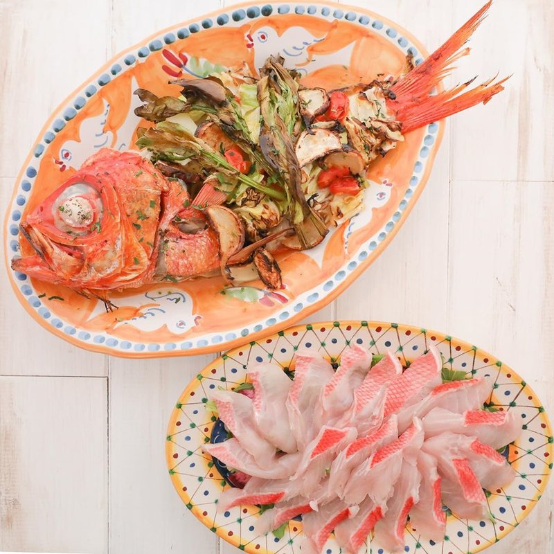 一尾丸ごとハーフ&ハーフ〜厳選目利きのカルパッチョ&無農薬野菜と香草オーブン焼き(Pescheria Cara mishuku)