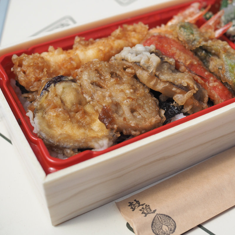 天然海老の特選天重(テイクアウト)(鴨と醸し 鼓道)