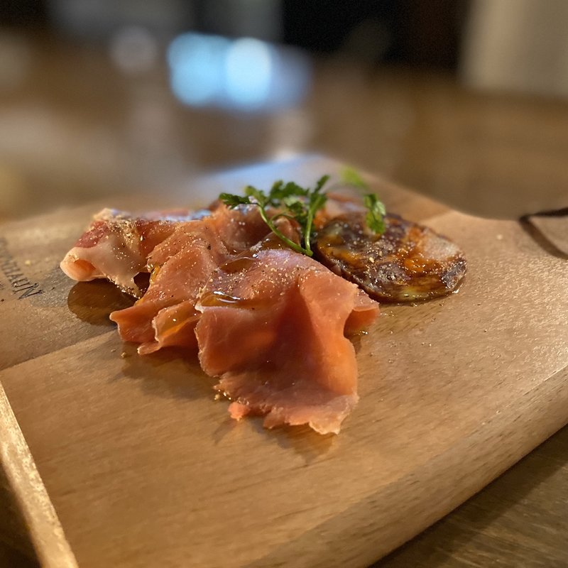 生ハム&イベリコチョリソー(スペイン食堂 バルデルル)