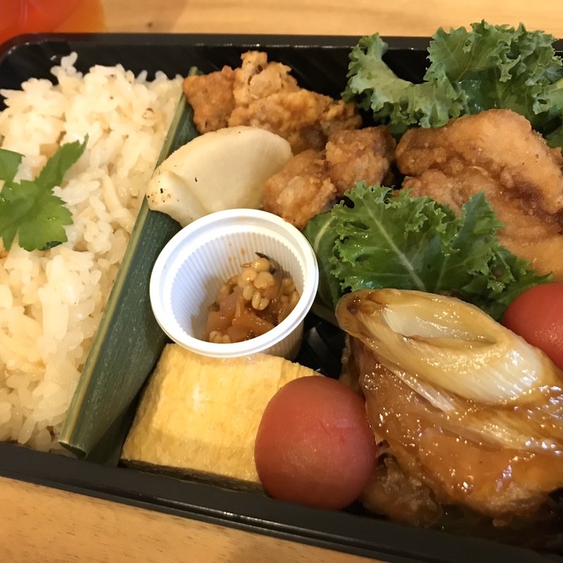 ランチ用お肉弁当(和み酒 帆凪)