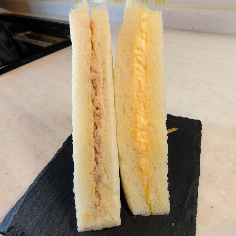 三角サンド　ツナ＆タマゴ(ベーカリー　パル )