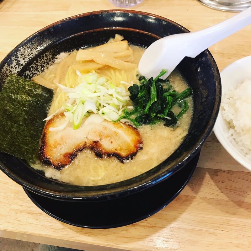 ラーメン(らぁめん屋サンジ)